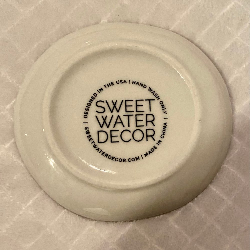Sweet Water Decor Ring/Jewelry Tray - Picture 4 of 4